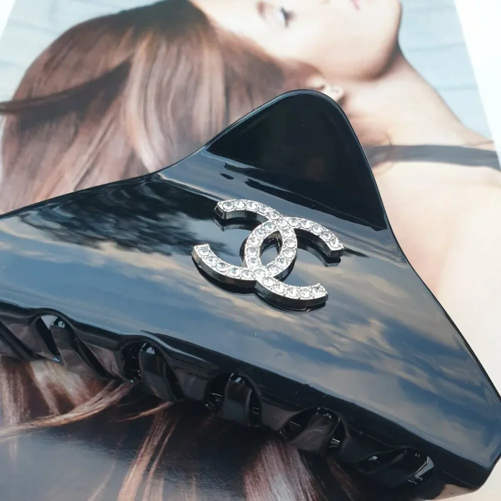 Chanel Black Acrylic Crystals Hair Clip Claw Pin Women Fashion Luxury Accessory